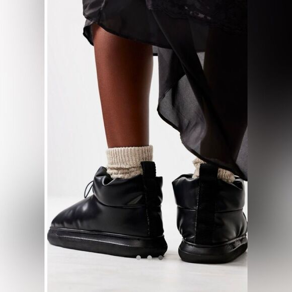 Free People Pillow Talk Bootie Slippers 38 - Picture 2 of 8